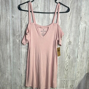 Women American Eagle Shirt Size Medium NWT